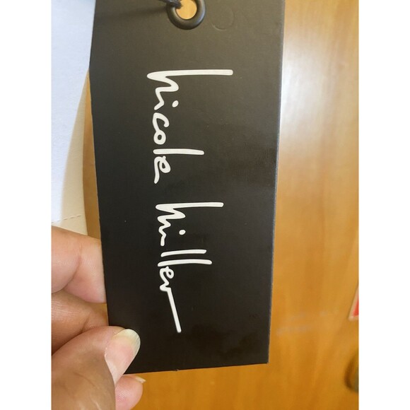 Nicole Miller Gold Sequin Shoulder Bag Size Small Appx. 9"x6"x1.5" RETAIL $60.00 - Picture 5 of 13